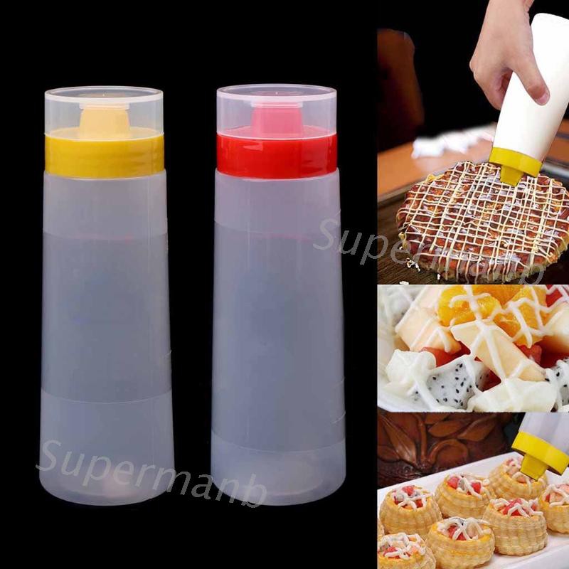 Bình nhựa đựng tương ớt 4 lỗ tiện lợi