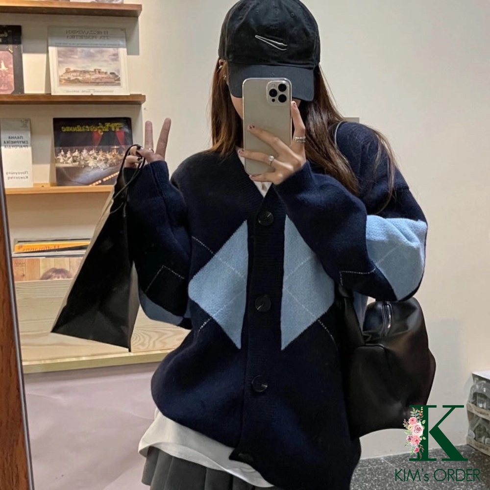 Áo len cardigan nữ khoác ngoài dài tay màu xanh và be phom rộng dáng dài hoạ tiết quả trám loại 1 tiểu thư Hàn Quốc