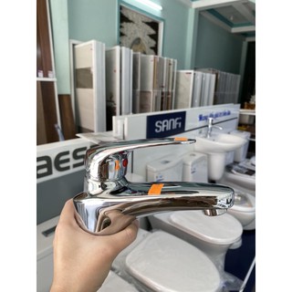 Vòi Lavabo, vòi rửa mặt nóng lạnh CAESAR B170CU