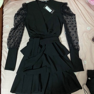 Váy UK size 6 newtag