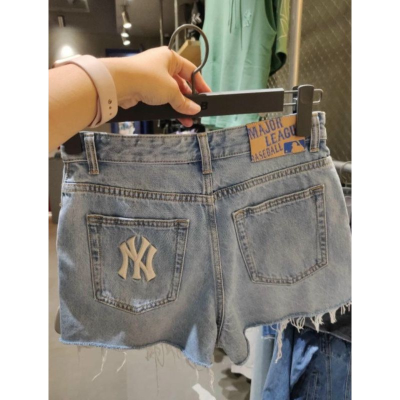 Quần short bò nữ đẹp