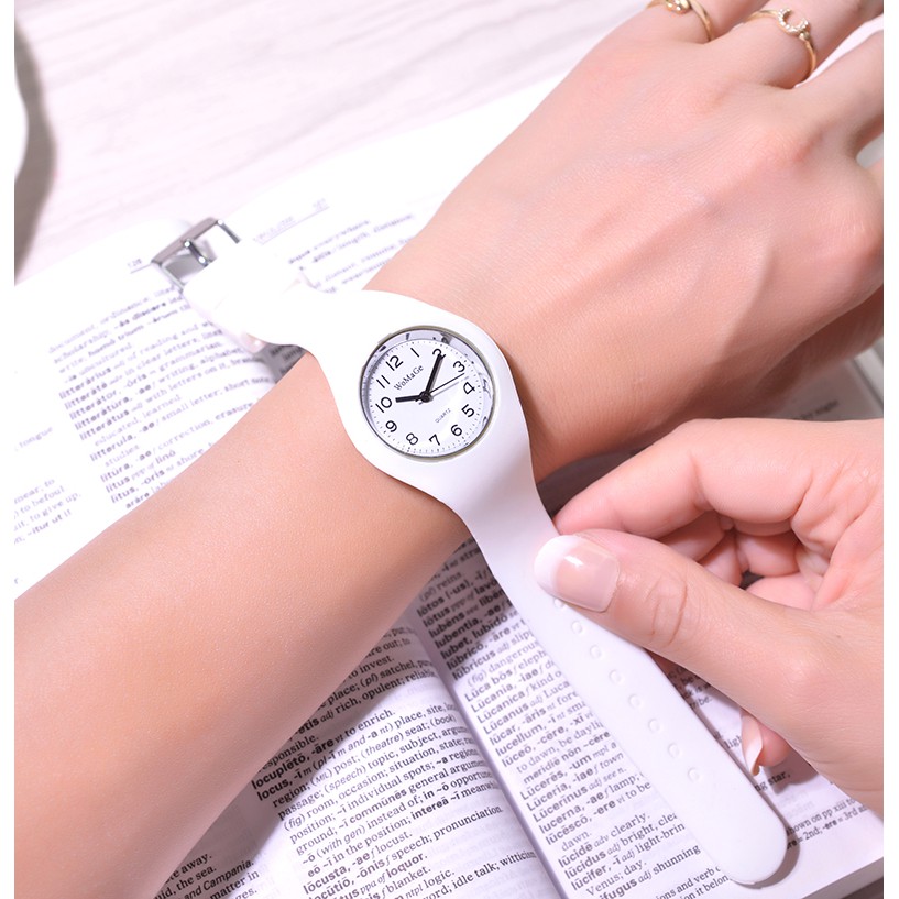 (Giá sỉ) Đồng Hồ Thời Trang Trẻ Em Womage W95 , Mặt Tròn Số Dễ Thương, Dây Silicon Mềm Dẻo Bền Bỉ, Nhiều Màu Chọn Lựa | BigBuy360 - bigbuy360.vn