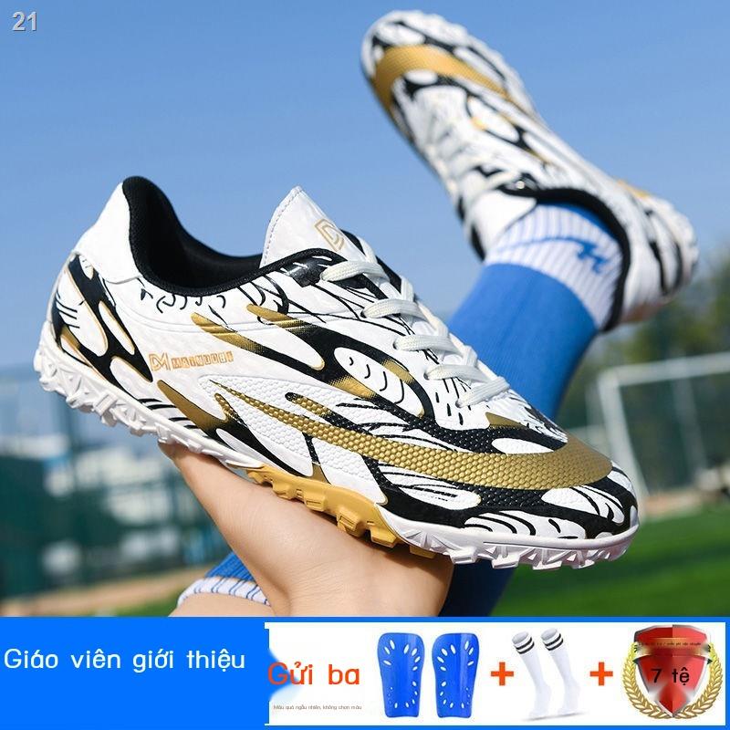 Giày đá bóng nam 2022 mới gãy đinh học sinh cấp 1, 2 giá trị cao chống trượt dài 12-15 tuổi tập cho bé trai