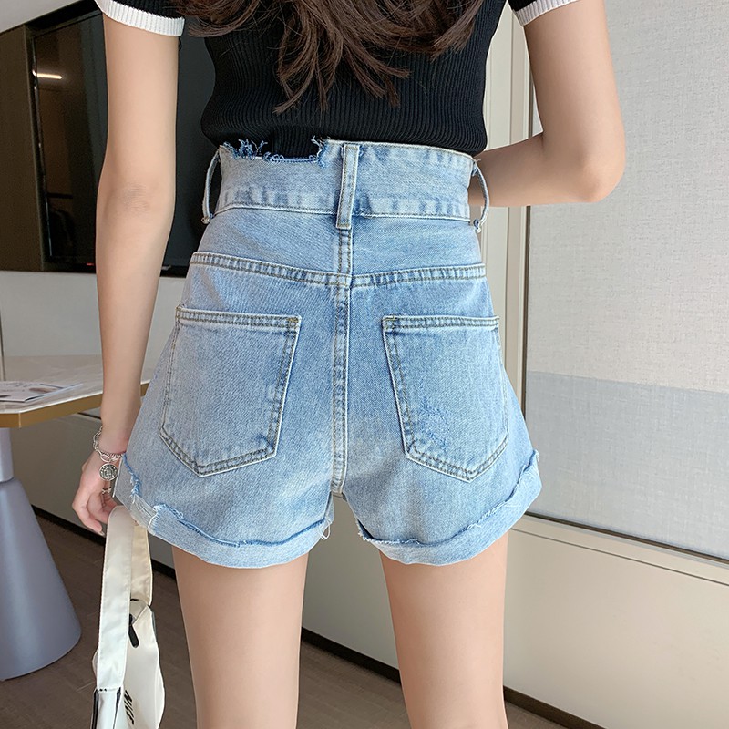 LEEVA - Quần short jeans rách nút đôi S015