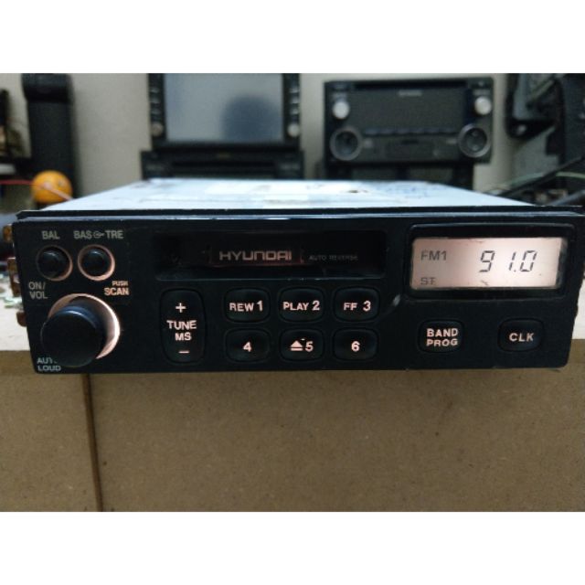 đầu casset hyundai chạy kia6210 trắng