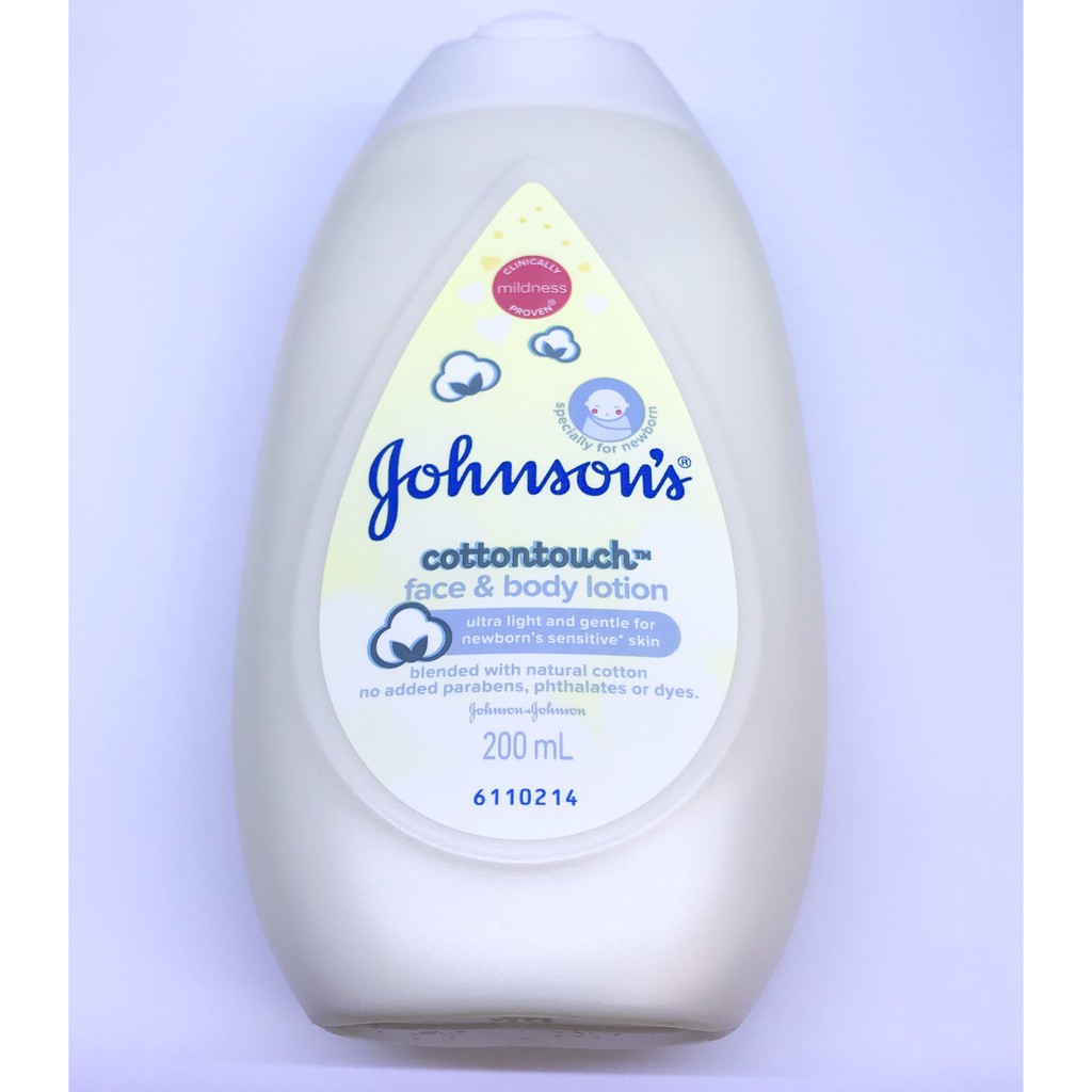 Lotion dưỡng ẩm Johnson's Baby 200ml giúp da bé mềm mại và mịn màng ( Face & Body Lotion CottonTouch )