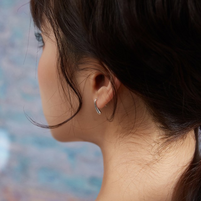 Hoa Tai Dáng Dài Thiết Kế Đơn Giản Phong Cách Hàn Quốc