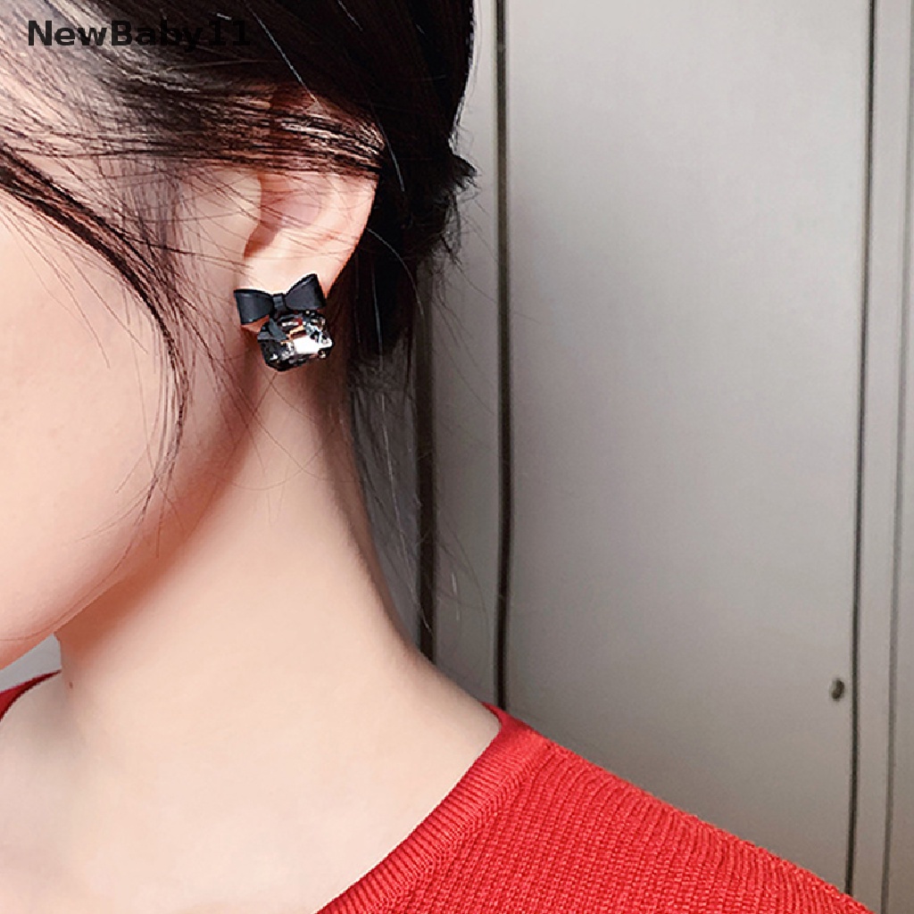 Bông tai hình nơ màu đen đính đá pha lê hình khối vuông thời trang dành cho nữ