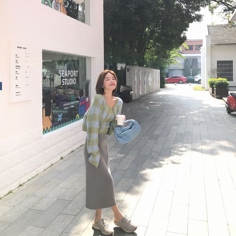 Bộ Áo Khoác Cardigan + Áo Hai Dây Nữ Phối Màu Tương Phản Đơn Giản Thời Trang Phong Cách Hàn Quốc