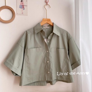 Sơ mi cộc tay croptop 2 túi basic