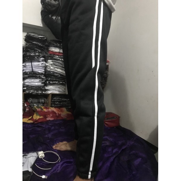 Quần nỉ thể thao, Quần jogger style kẻ sọc nhỏ dáng dài bo gấu hai màu đỏ đen co giãn thoải mái | BigBuy360 - bigbuy360.vn