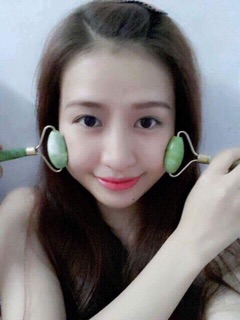 Cây lăn đá cẩm thạch massage mặt