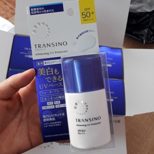 Kem dưỡng ban ngày Transino 30ml Nhật Bản
