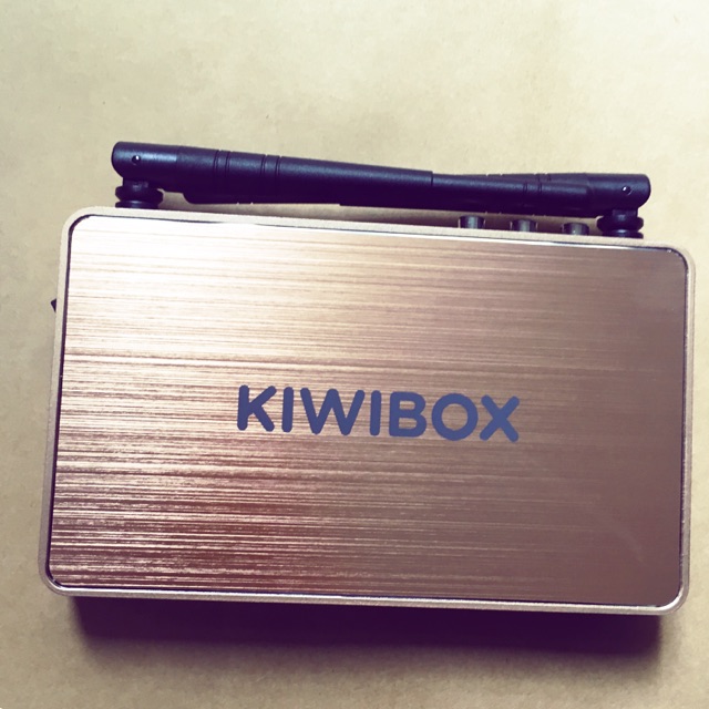 Tivi Box KIWlI S1 - Androi tivi Box S1 - Box Tivi sịn.