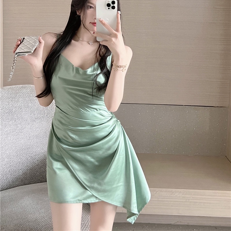 Đầm Dự Tiệc Hai Dây Thiết Kế Lệch Tà Quyến Rũ Cho Nữ