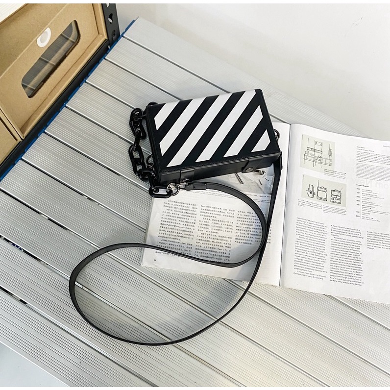 Túi Đeo Chéo siêu bền thời trang nam nữ Bias Bag Kuu Clothes Màu Bạc chống thấm nước tùy ý điều chỉnh - Túi Bias Bag