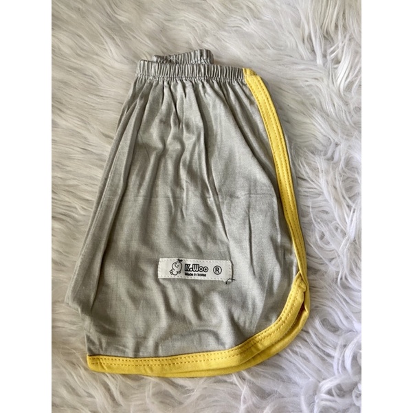 Quần chục cho bé dáng thể thao năng động ,màu sắc siêu đẹp ,Chất cotton mềm mịn ,không bai ,không xù,thấm hút mồ hôi