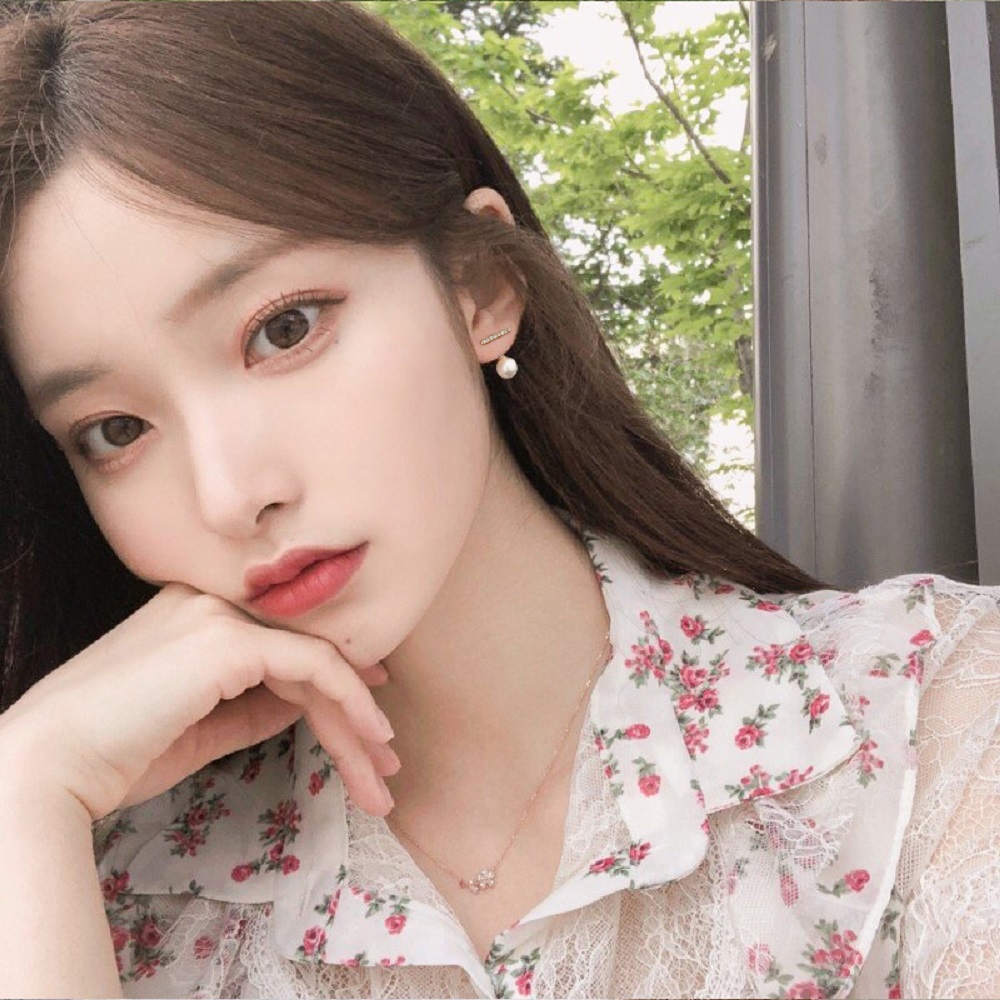 Đôi Bông Tai Chất Liệu Hợp Kim Mạ Bạc S925 Cho Nữ