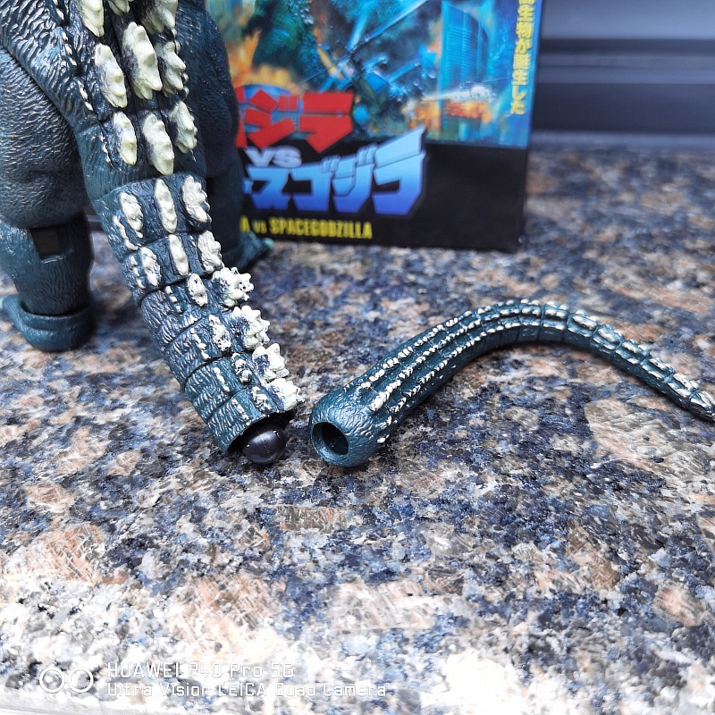 Mô Hình Godzilla 16.5cm NECA SpaceGodzilla 1994 Có Khớp Cử Động Trang Trí Nội Thất