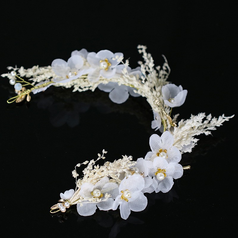 Băng đô đính hoa và ngọc trai xinh xắn dành cho nữ