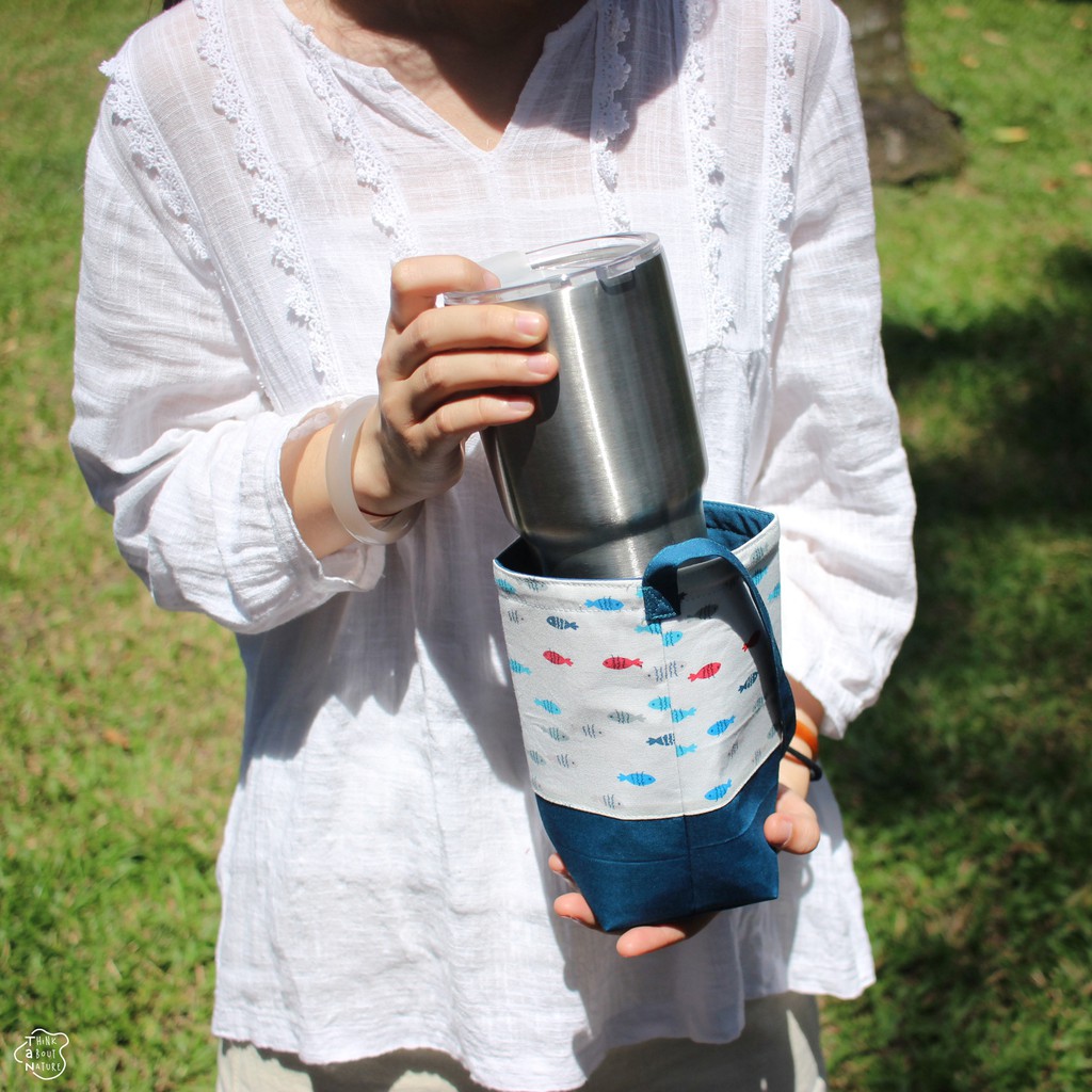 Túi vải đựng bình nước bảo vệ môi trường họa tiết cá mini/ TaNcupholder