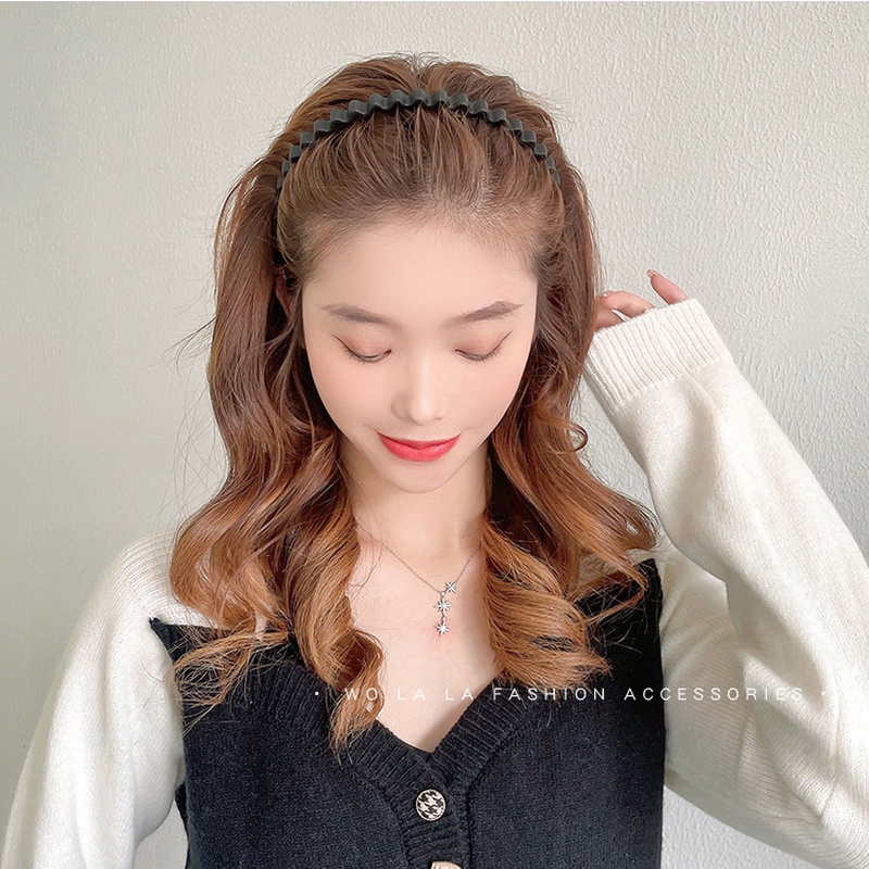 Băng đô màu đen thiết kế đơn giản thời trang