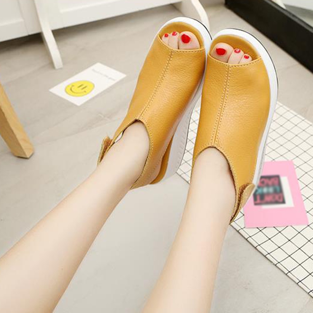 Dép sandal nữ đế xuồng bít mũi chất liệu da thời trang