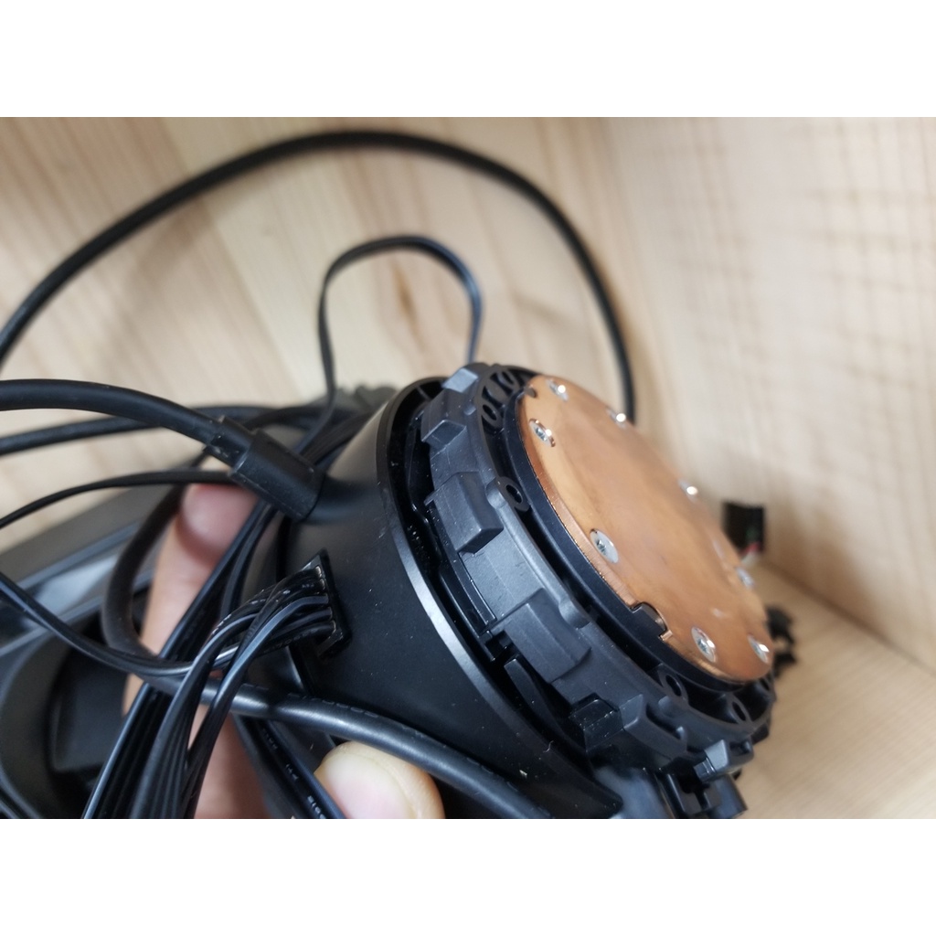 Tản nhiệt nước NZXT X53