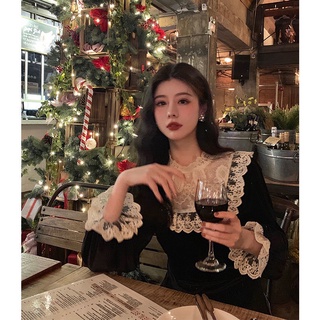 Đầm dài phối ren sang chảnh