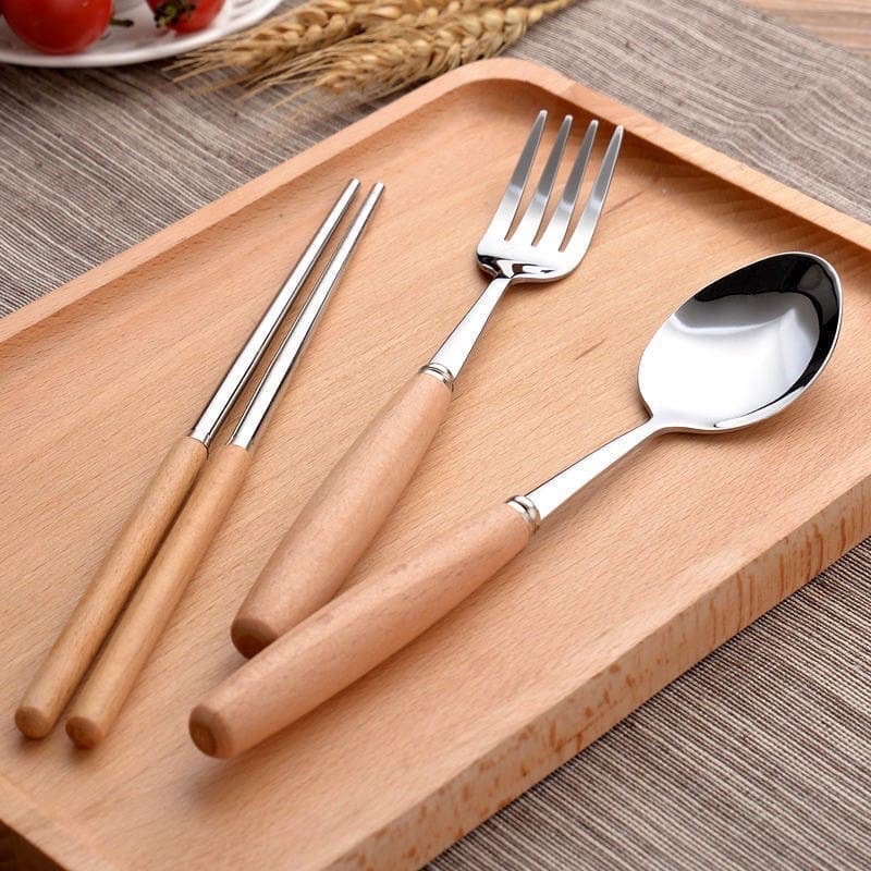 Bộ thìa đũa dĩa cán gỗ kèm hộp đựng nhựa lúa mạch