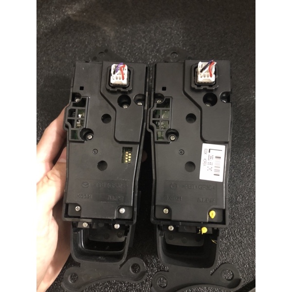 Cụm nút trung tâm, cụm nút mazda connect cho mazda 2