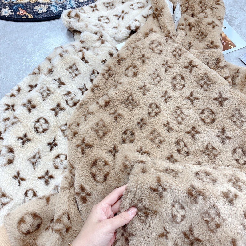 ÁO HOODIE NỈ BÔNG HOẠ TIẾT EO VI CỰC HOT | BigBuy360 - bigbuy360.vn