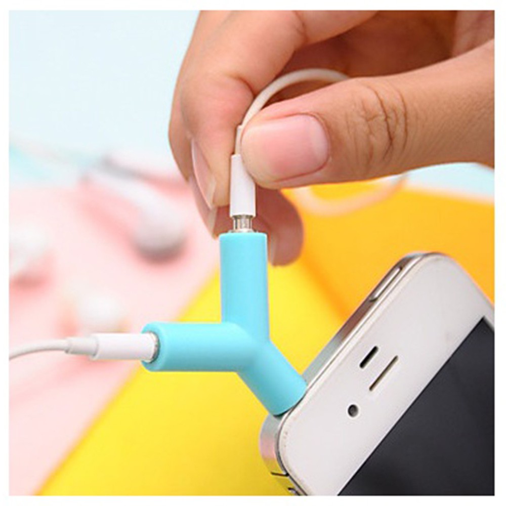 LY 3.5mm New Double Jack Adapter MP3 Player Converter Earphone Y-Splitter Portable Headset Headphone Mobile Phone 1 Male To 2 Female/Multicolor