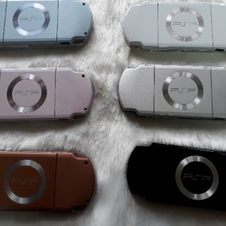 Máy chơi game cầm tay PSP2k
