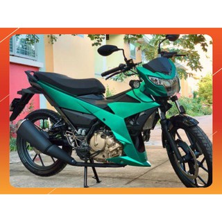 Sơn samurai màu xanh candy Y017