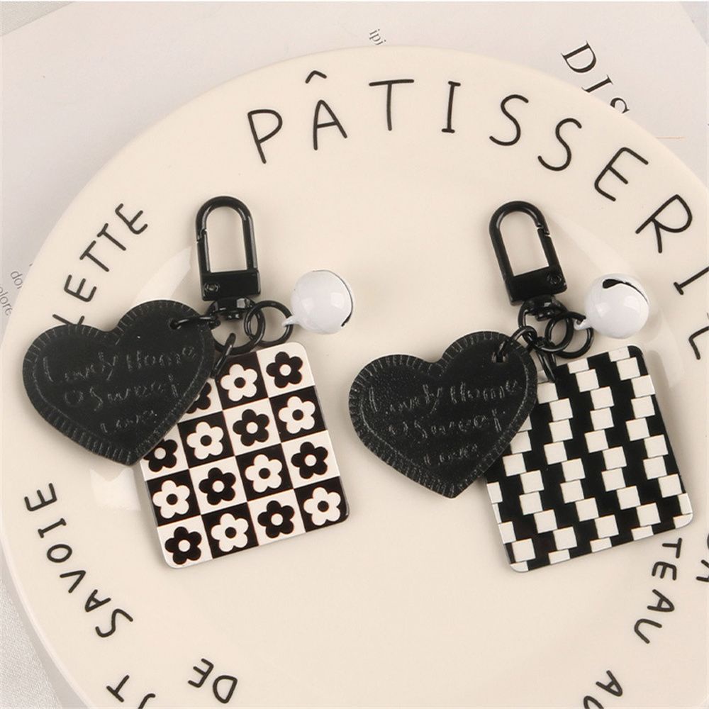 LANFY Retro Acrylic Keychain Gifts Earphone Case Chain Leather Key Rings Heart Cartoon Lattice Girl Female Bag Pendant Key Lanyard Small Gift Women Car Keyring