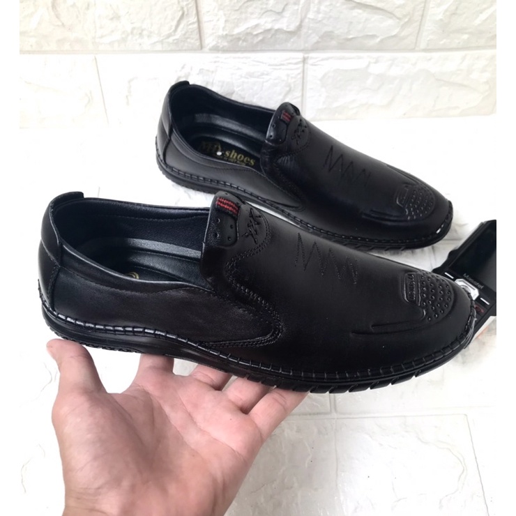 Giày nam da bò thật..đế cao su dẻo,đàn hồi tốt..mã LC01..màu đen..mang rất êm chân
