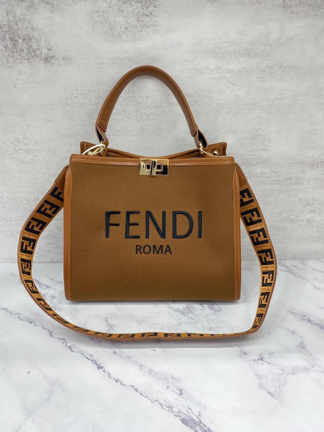 FENDI Túi Đeo Chéo Vải Canvas Thời Trang Cho Nam Nữ