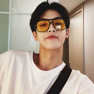Kính mát retro sunglasses tròng trong suốt màu vàng phong cách hàn quốc cho nam
