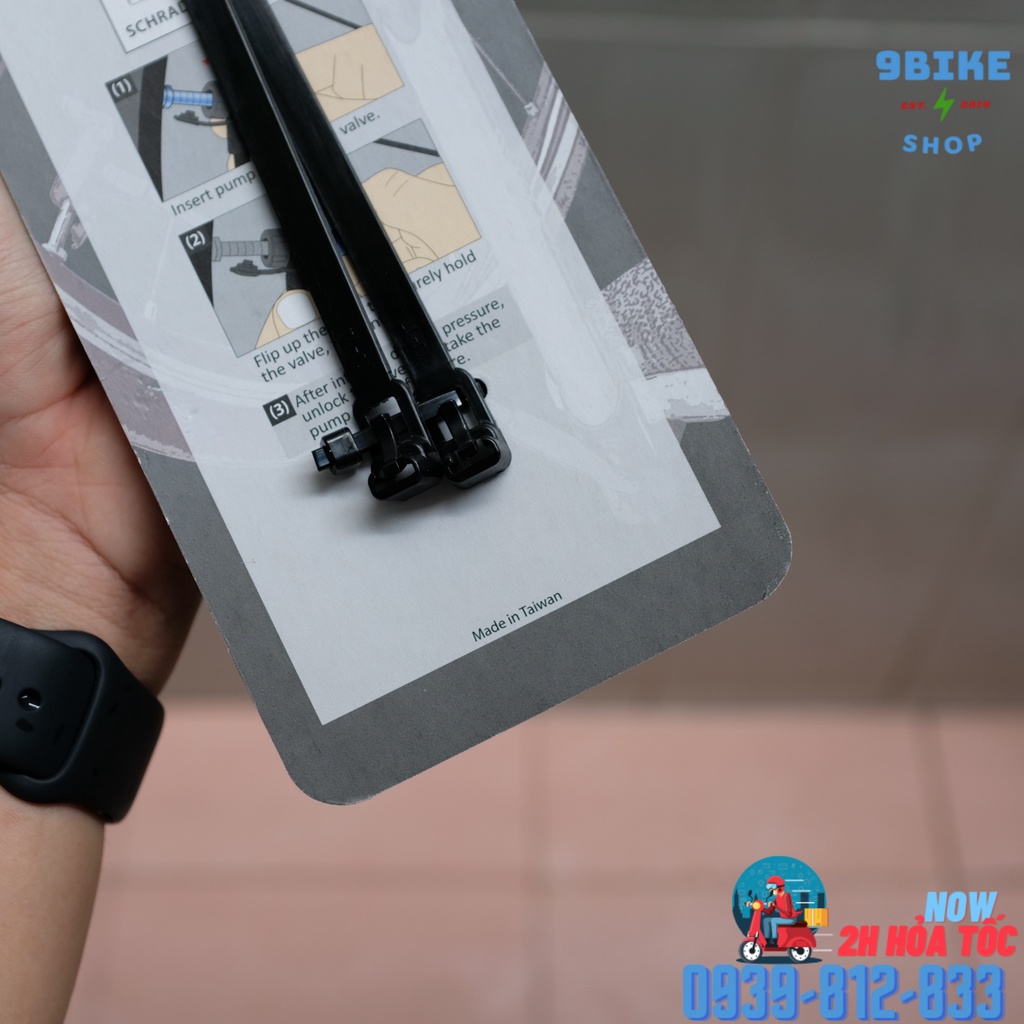 Bơm mini xe đạp Giyo GM-641 có đồng hồ đo áp suất