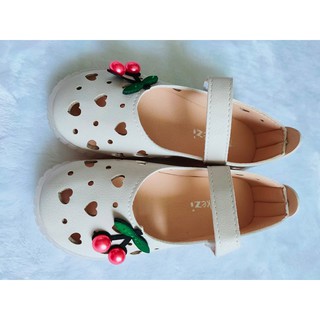 Giày búp bê trắng rọ tim cherry size lớn