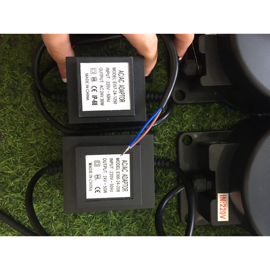 Đèn LED Âm Nước 6W  MV-UR601 AC24V INOX 304 Tiêu Chuẩn IP 68 Dùng Chiếu Bể Cá Hồ Bơi Bảo Hành 12 Tháng