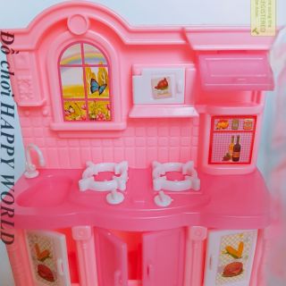 Đồ chơi nhà bếp xinh xắn đầy đủ phụ kiện cho bé làm đầu bếp nhí.