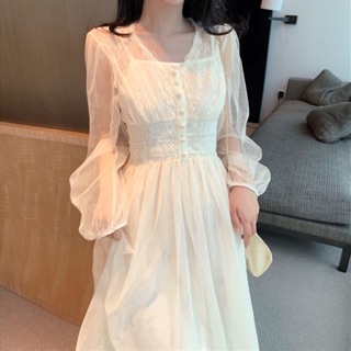 Đầm công chúa tay phồng