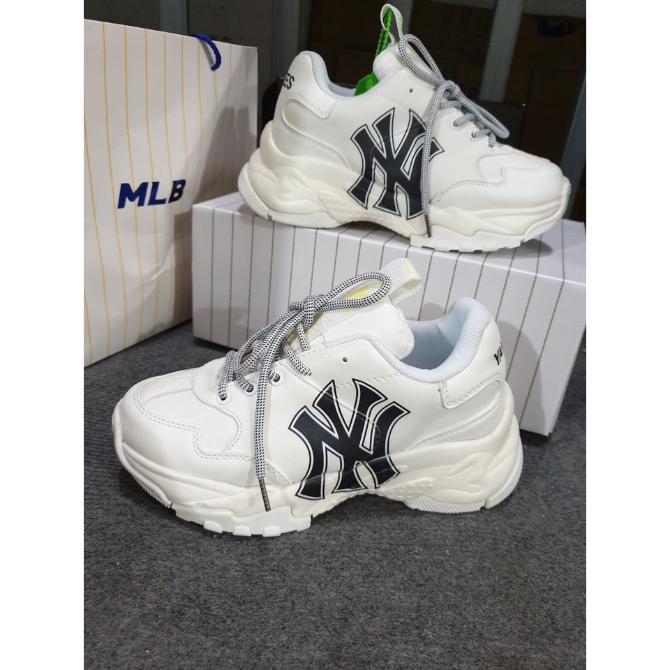 Giày Sneaker Nam Nữ tăng chiều cao 5cm.