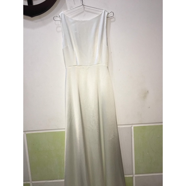 Thanh lý váy cưới poxi