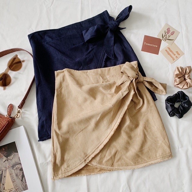 [Mã FADIRECT20 giảm 20K đơn 150K] Chân váy vạt chéo buộc nơ bên hông màu nâu + xanh ( 199 ) | BigBuy360 - bigbuy360.vn