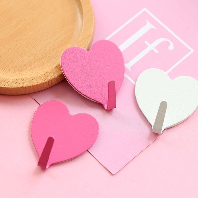 Móc treo đồ bằng thép không gỉ hình trái tim tiện lợi