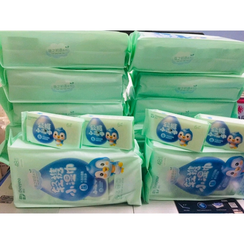 KHĂN GIẤY ƯỚT MINI CAO CẤP XỊN SÒ DEEYEO 69k/ bịch SHOP GIAO MÀU NGẪU NHIÊN----4 KHÔNG: Không màu - Không mùi