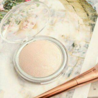 PHẤN BẮT SÁNG HIGHLIGH CATRICE ĐỨC